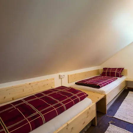 Raimartihof Mit Ferienunterkuenften *