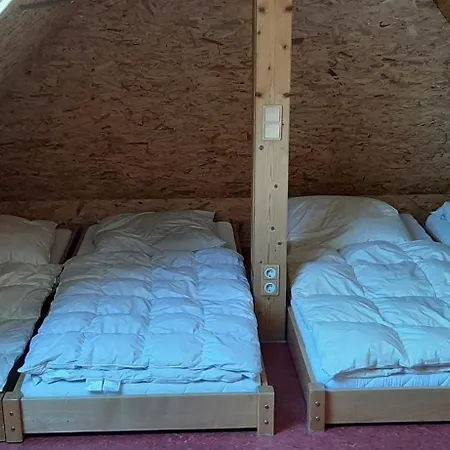 Raimartihof Mit Ferienunterkuenften בית נופש פלדברג